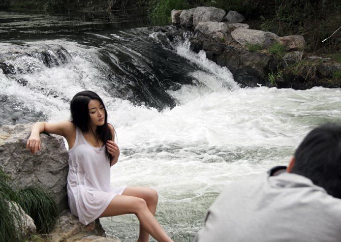 s女李璐茜春季旅行大片