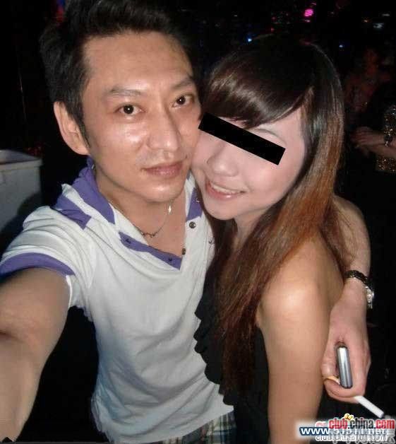 网络惊现深圳“抱抱哥” 称抱别人女友更性福