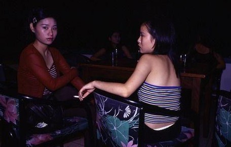 80年代第一批歌舞厅陪唱小姐