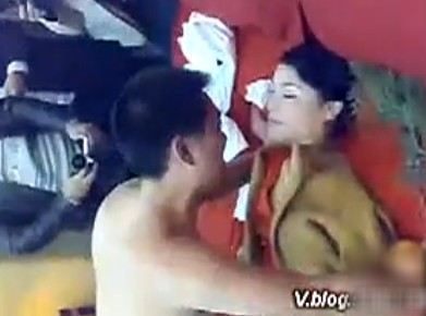 见过这样闹洞房么?姐被雷死了